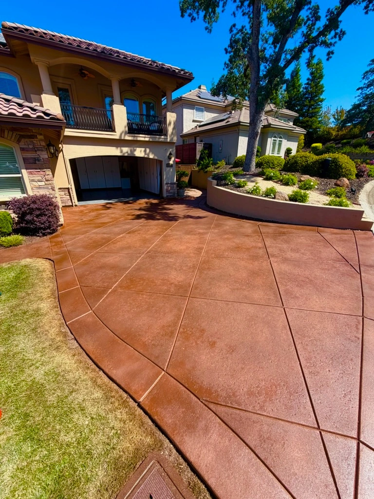 epoxy_kingz_llc_stained_concrete_1